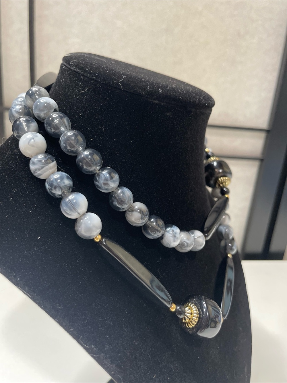 Boho Chic Black & Grey Marbled Bead Necklace Gold Tone Accents Casual